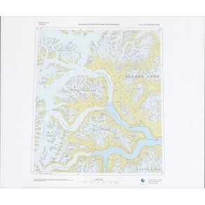 73 �.3 Petermann Bjerg. Topografisk kort, 1:250 000